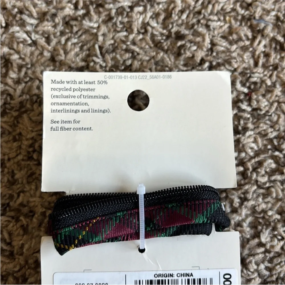 Cat & Jack Plaid Black Green Red Tie Boys Small/Medium